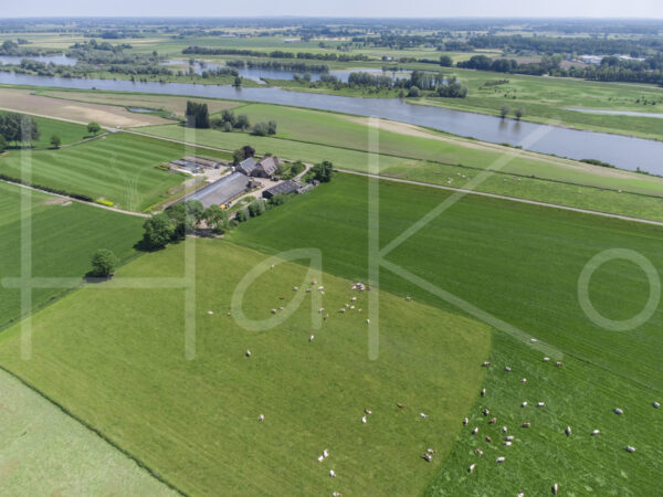 Landbouwlandschap (DJI_0320)